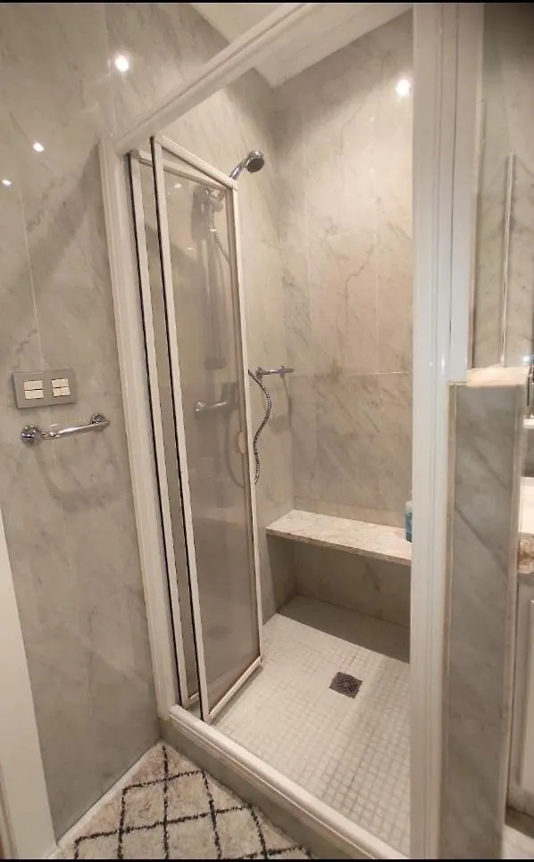 Dario Granada Apartment Homestay